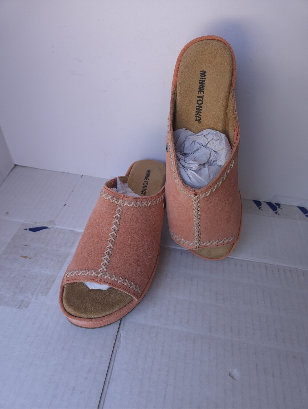 Minnetonka Paislee Mules